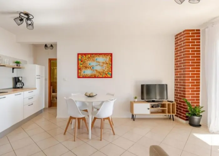 Apartments Luma